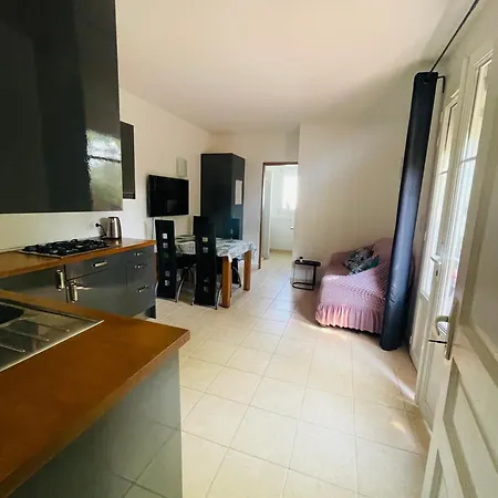 T2 Apartment *